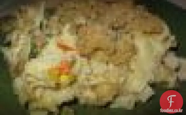 레몬 그라스와 생강을 곁들인 찐 닭고기