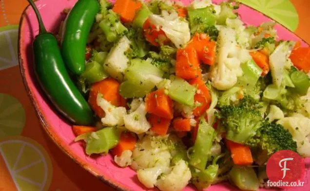 칠레 라임 버터로 찐 야채