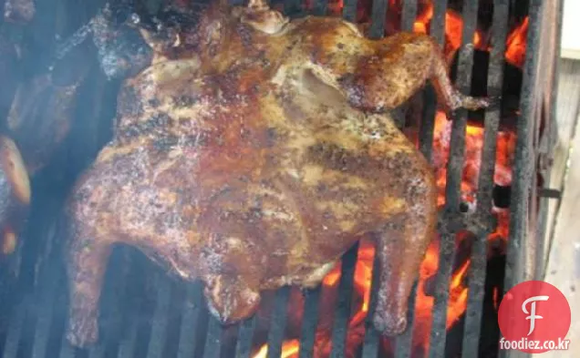 스페인 올리브와 구운 버터 플라이 치킨