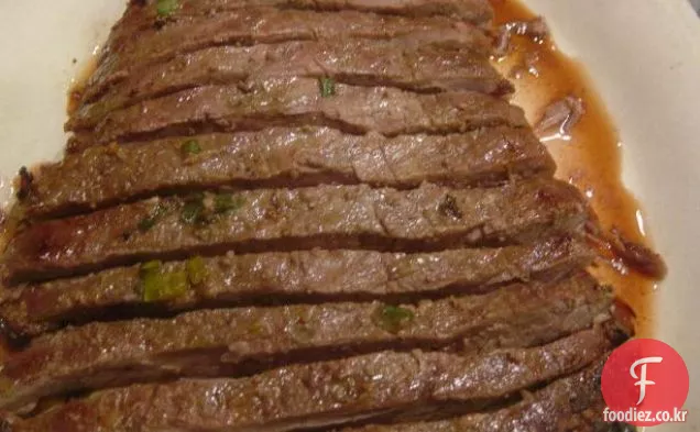 메리의 구운된 측면 스테이크