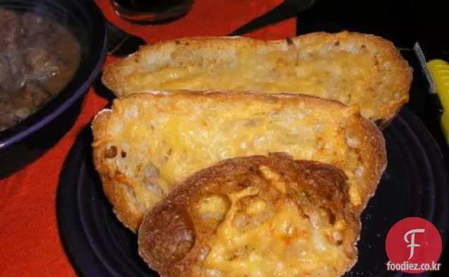 치즈 마늘 빵