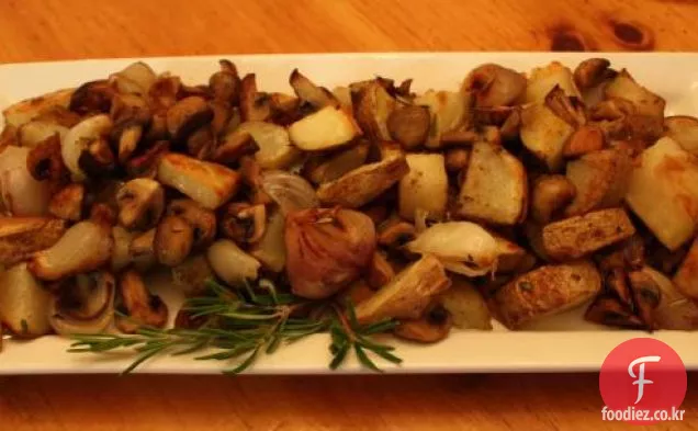버섯과 러시아 구운 감자