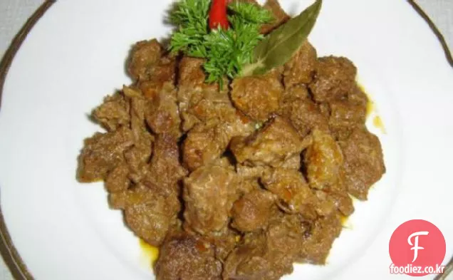 인도네시아 쇠고기 렌당(렌당 사피)
