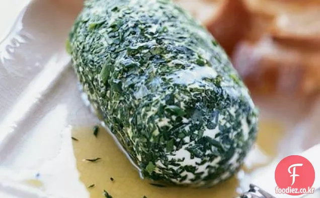 허브 치즈 로그