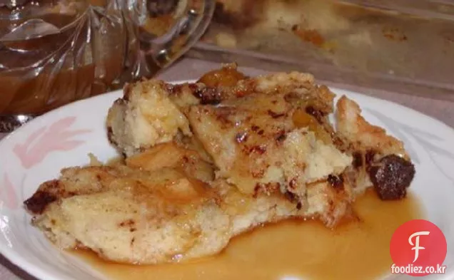 초콜릿 살구 빵 푸딩