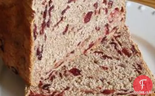 크랜베리 밀 빵