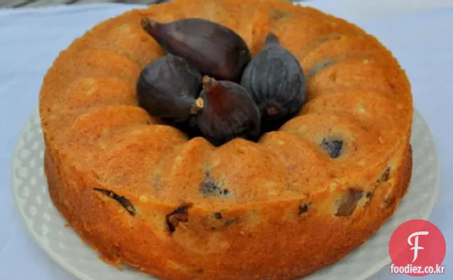 무화과 요구르트 도넛 케이크