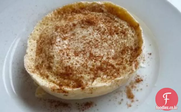 저탄수화물,저지방,달콤한 치즈 및 계란 개별 수플레