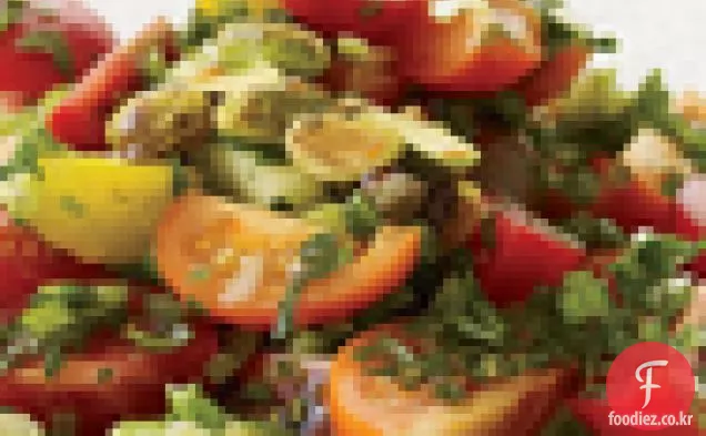 토마토,아보카도,구운 옥수수 샐러드