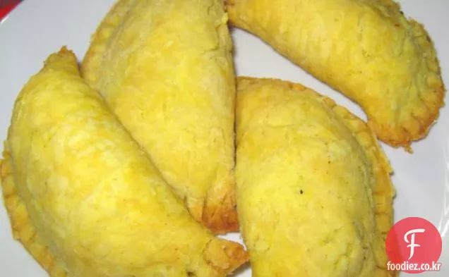 자메이카 쇠고기 패티(일명 고기 파이 또는 페이스트리)