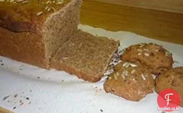 통밀 종자 빵