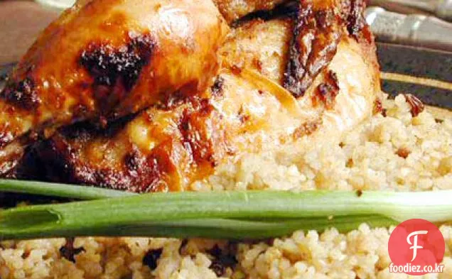 하맘 마시 비 버굴(불고기,건포도,잣을 곁들인 콘월 어 암탉)