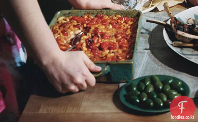 여름 토마토 넝마에있는 토스카나 콩,토마토 넝마 넝마.
