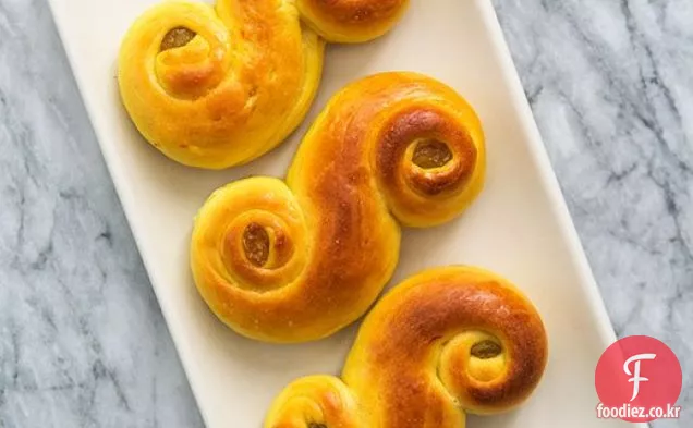 세인트 루시아 사프란 빵