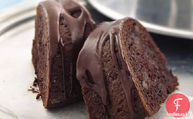 초콜릿 글레이즈 초콜릿 케이크
