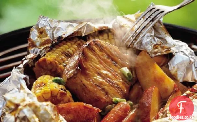 구운 허니 커민 바베큐 돼지 고기 팩