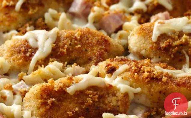 바삭한 파마산 치킨 라 꼬르동 블루