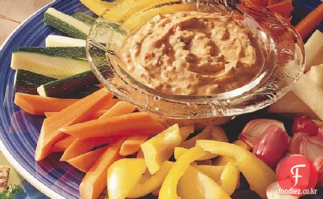 햇볕에 말린 토마토 딥