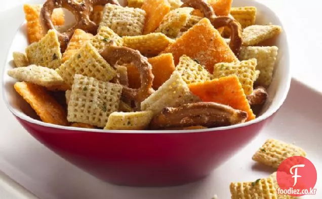 치즈 맛이 나는 목장 Chex®섞
