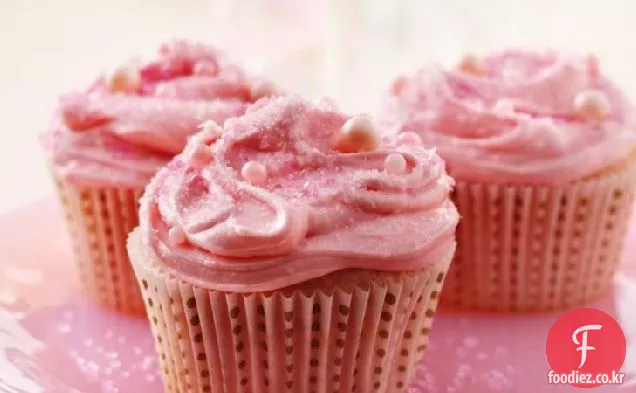 핑크 샴페인 컵 케이크