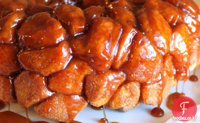 끈적 끈적한 카라멜 원숭이 빵