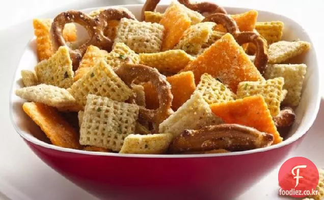 치즈 맛이 나는 목장 Chex®섞