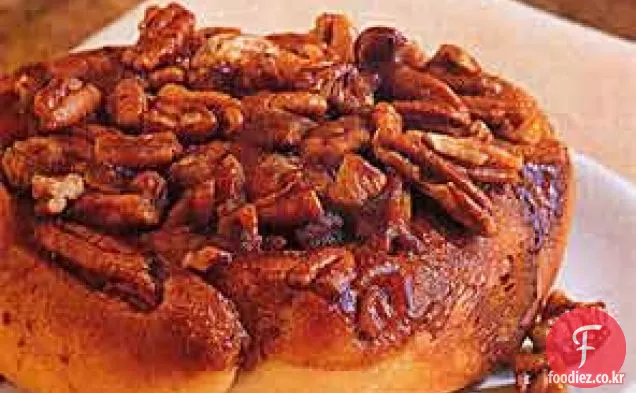 계피 스트라우셀 빵