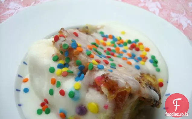 케이크 스파이:생일 케이크 프렌치 토스트