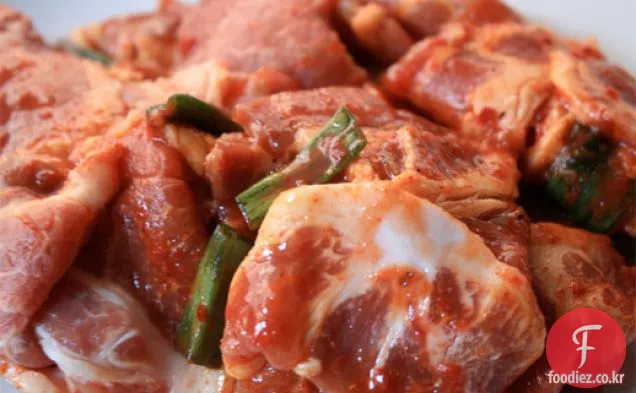 한국 고기 매리 네이드(매운 또는 비 매운)