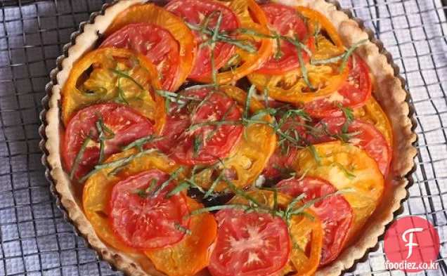 글루텐 프리 화요일:파마산-로즈마리 크러스트를 곁들인 토마토 타르트