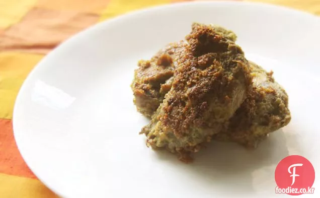 인도 프라이드 치킨 녹색 향신료에 절인