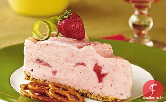 스파이크 딸기 라임 아이스크림 파이