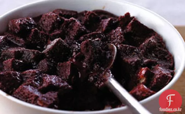 초콜릿 칠레 빵 푸딩