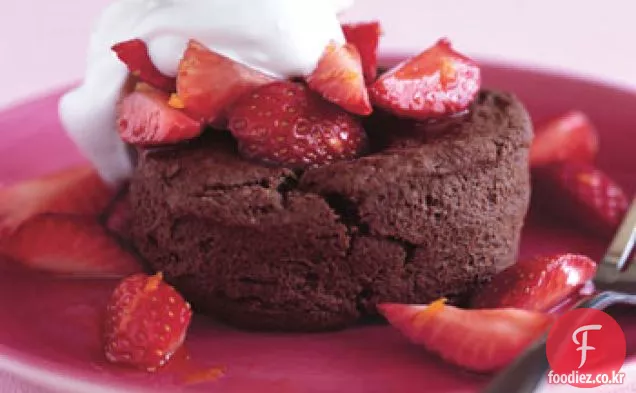 초콜릿 딸기 쇼트 케이크