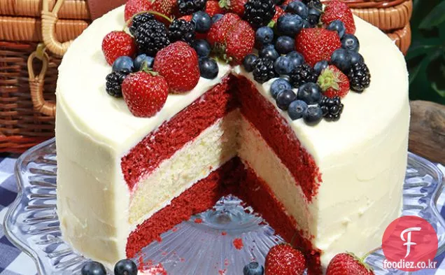 영광스러운 빨강,흰색 및 파랑 케이크