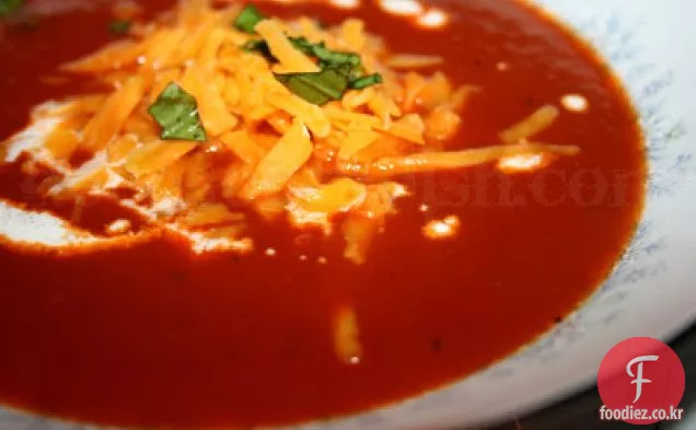 신선한 토마토 수프