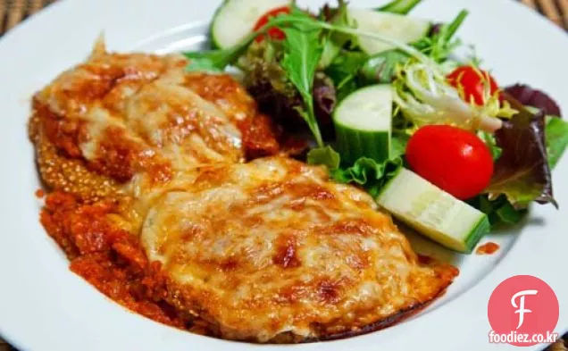 튀긴 그린 토마토 파마산