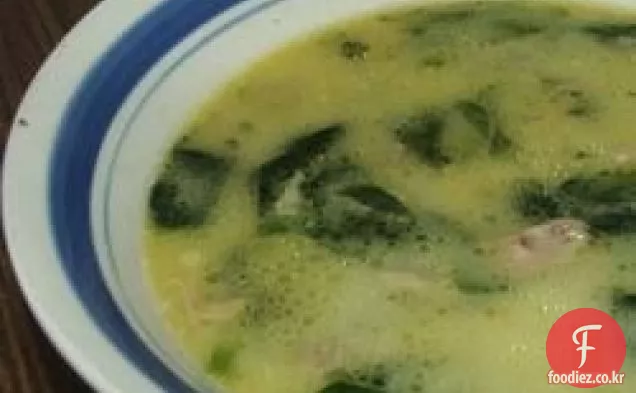 크림 시금치 수프