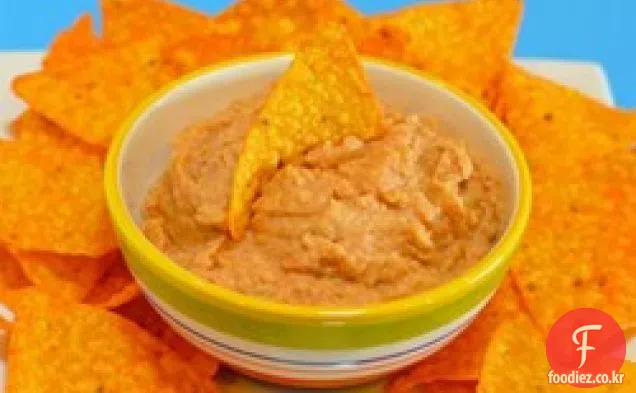 핀토 콩 딥