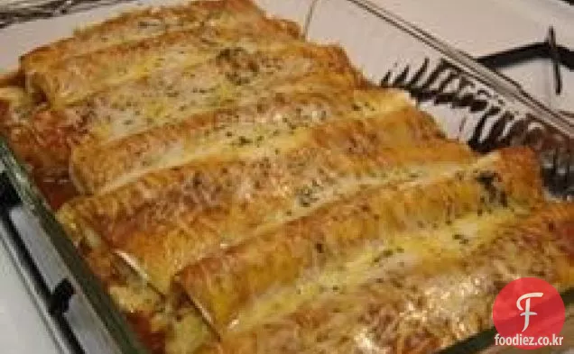 매운 치킨 엔칠 라다