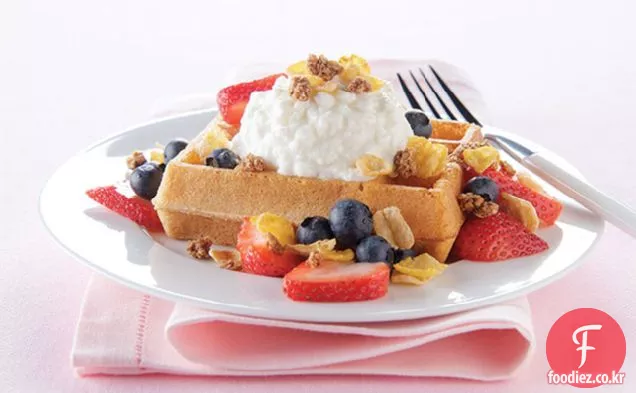 블루 베리-딸기 아침 식사 쇼트 케이크