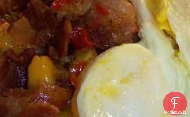 제이의 풍성한 아침 식사 프라이팬