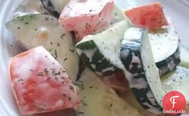 토마토 오이 샐러드 2
