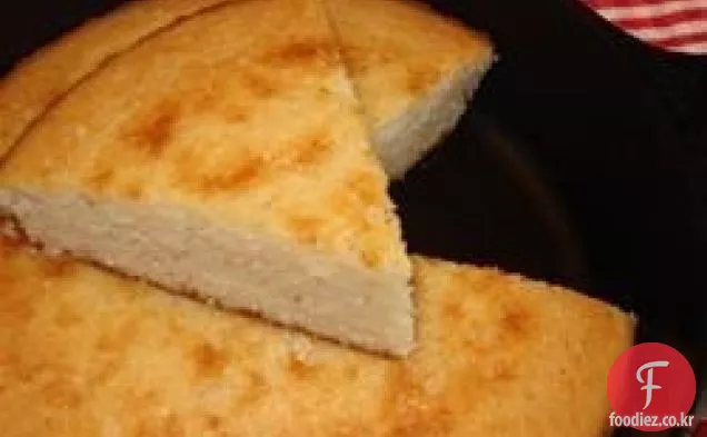 맛있는 남부 콘 브레드