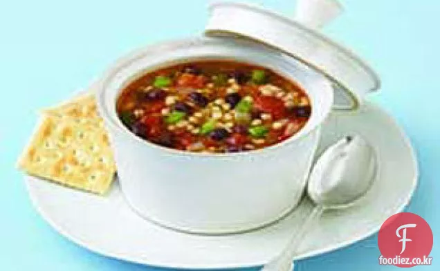 토마토-검은 콩 보리 수프