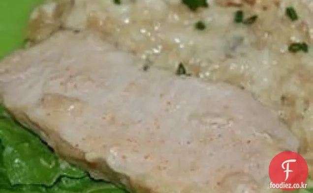 돼지 고기 캐서롤 3 세