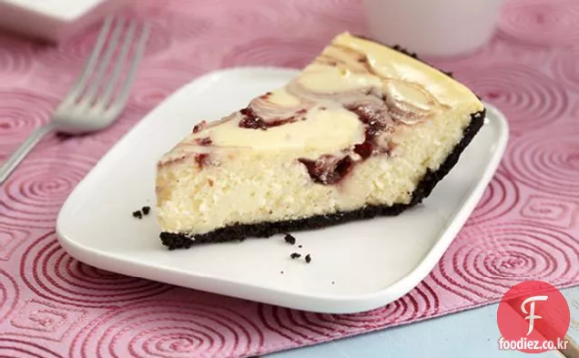 필라델피아 3 단계 화이트 초콜릿-라즈베리 치즈 케이크