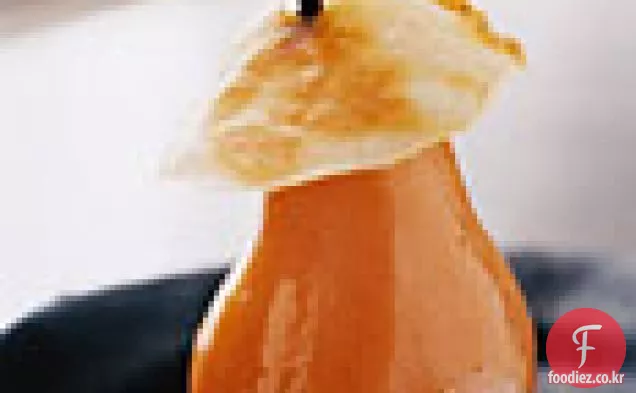 파마산 망토에 마르 멜로 페이스트로 데친 배