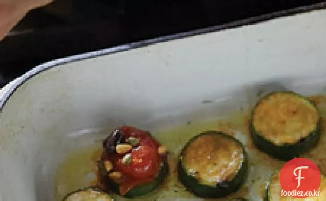 구운 토마토와 호박 라운드