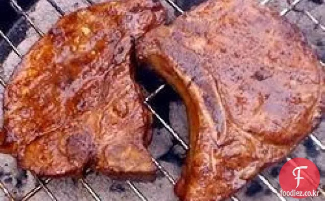 절인 매운 돼지 갈비
